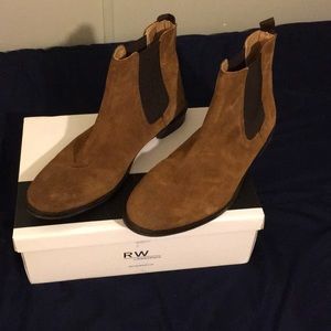 Brown Chelsea boots